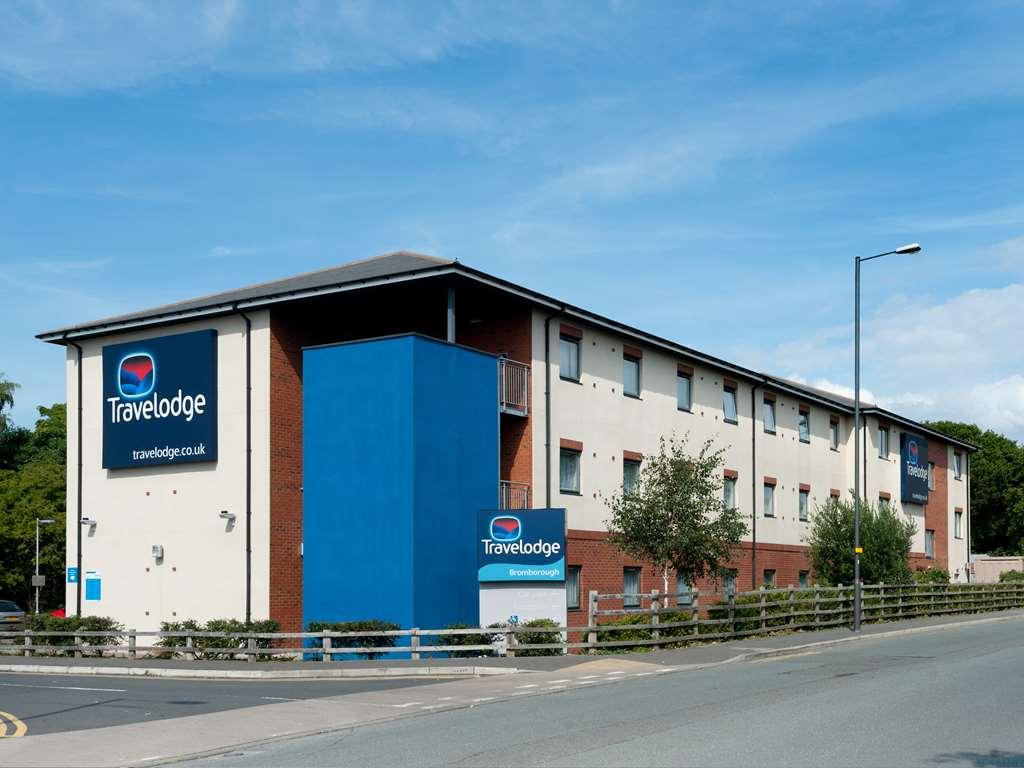 Travelodge Bromborough Port Sunlight Exteriör bild
