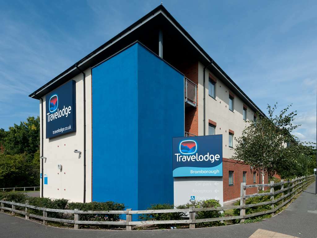 Travelodge Bromborough Port Sunlight Exteriör bild