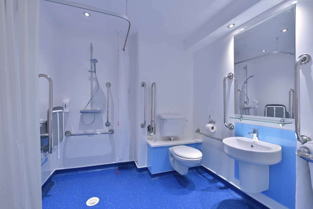 Travelodge Bromborough Port Sunlight Rum bild